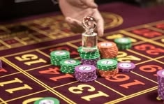 Star Sports casino presented on mobile device in Pakistan with slots and live games